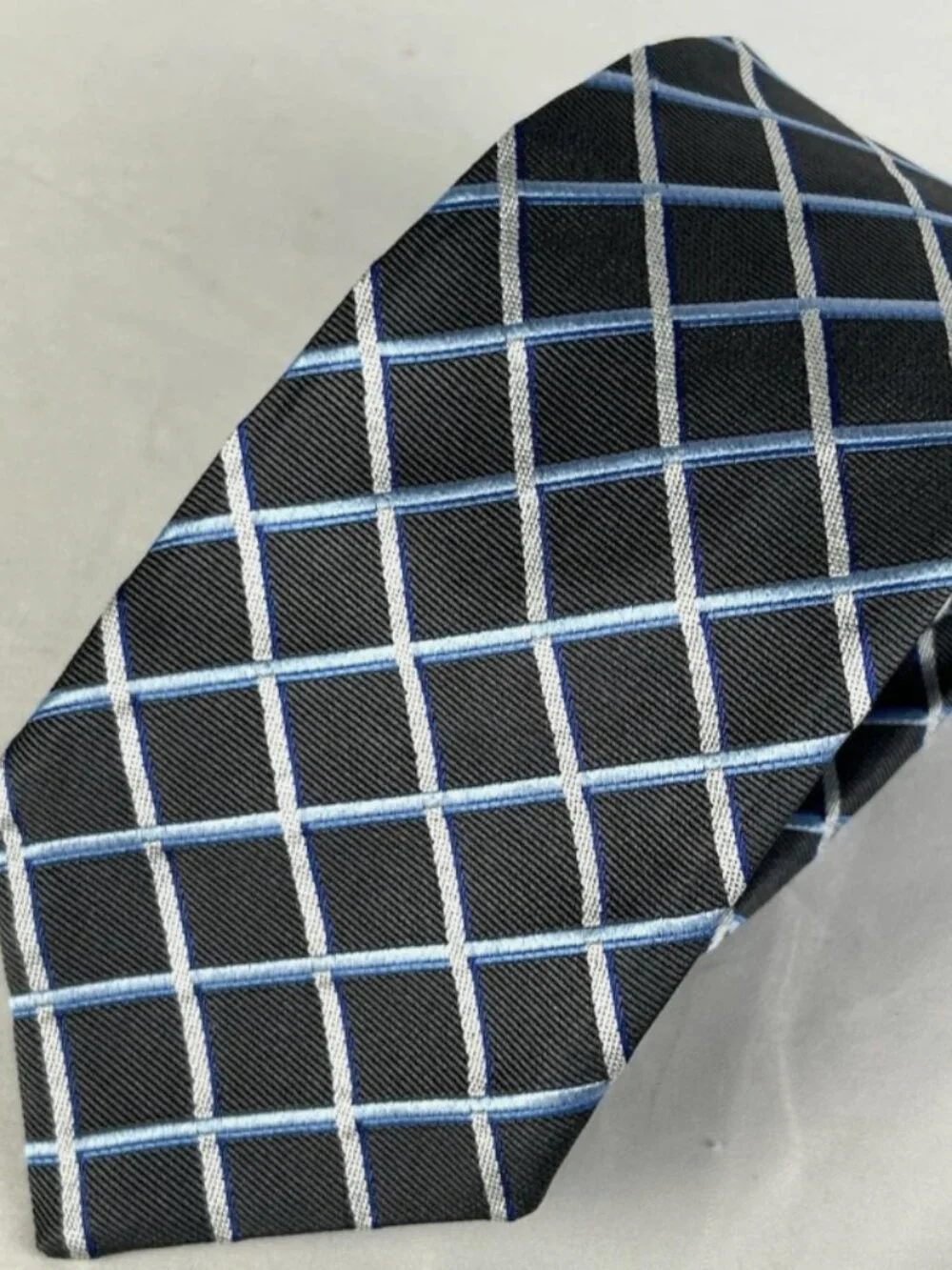 Faconnable Gray Blue Plaid Textured Silk Neck Tie Made In Italy